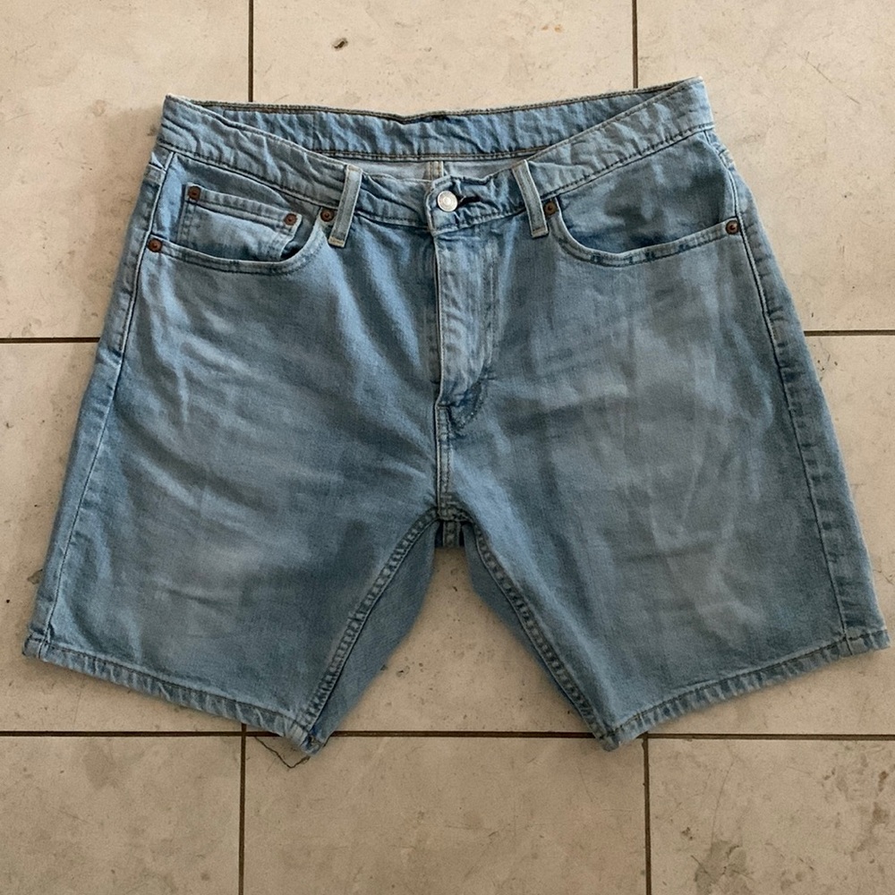 Levi’s 412 slim denim shorts 32 waist